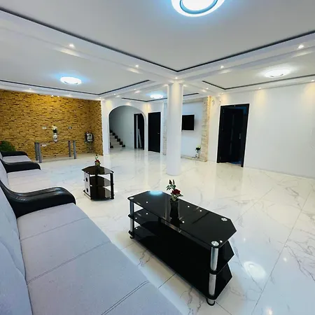 Sephora 3* 艾福雷诺德